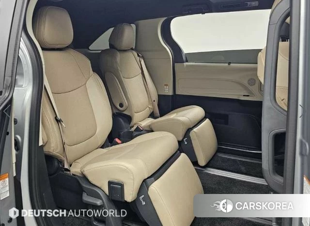 Toyota Sienna 4th Generation 2024 Серебряный из Кореи, фото 3