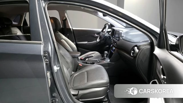 Hyundai Kona 2019 Серый из Кореи, фото 3