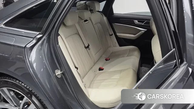 Audi A6 (C8) 2022 Серый из Кореи, фото 3