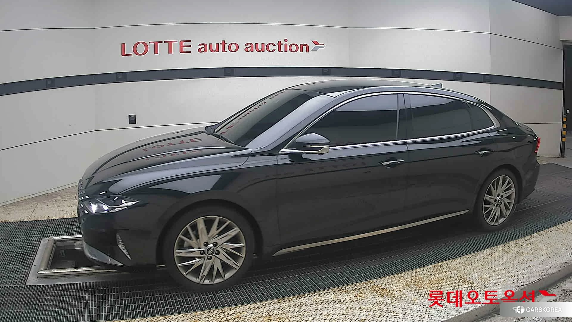Hyundai Grandeur 2023 Abyss Black Pearl из Кореи, фото 3
