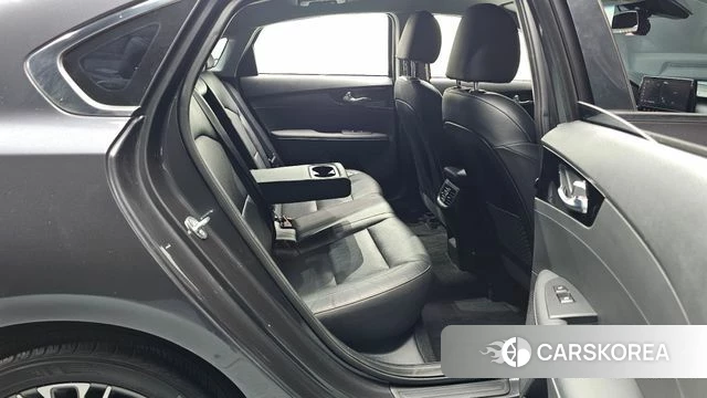 Kia The New K3 2nd generation 2022 Серый из Кореи, фото 3