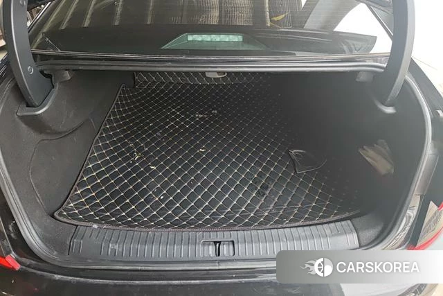 Volkswagen Passat PHEV 2022 Черный из Китая, фото 3