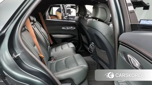 Genesis GV70 2021 Темно-зеленый из Кореи, фото 3