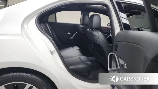 Mercedes-Benz A-Class W177 2020 Белый из Кореи, фото 3