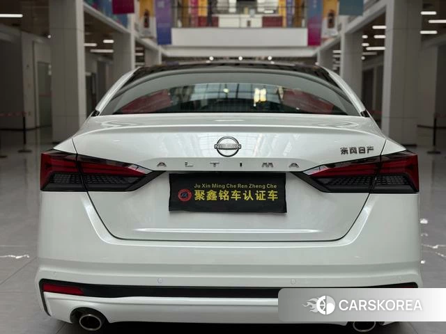 Nissan Teana 2023 Белый из Китая, фото 3