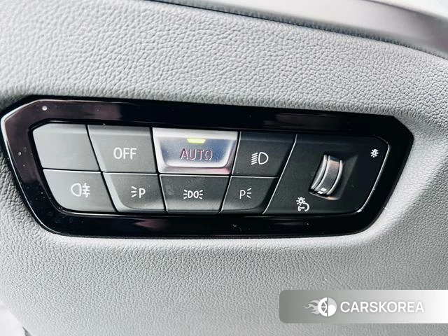 BMW 3 series 2023 Белый из Китая, фото 3