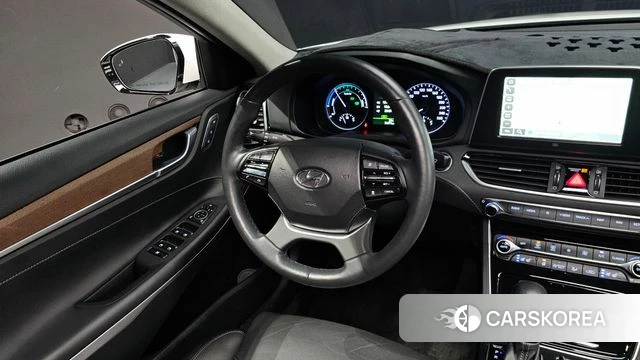 Hyundai Grandeur IG Hybrid 2018 Белый из Кореи, фото 3
