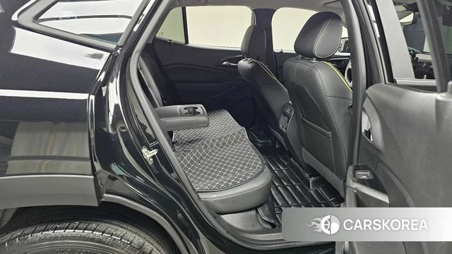 Chevrolet (GM Daewoo) Trax Crossover 2023 Черный из Кореи, фото 3