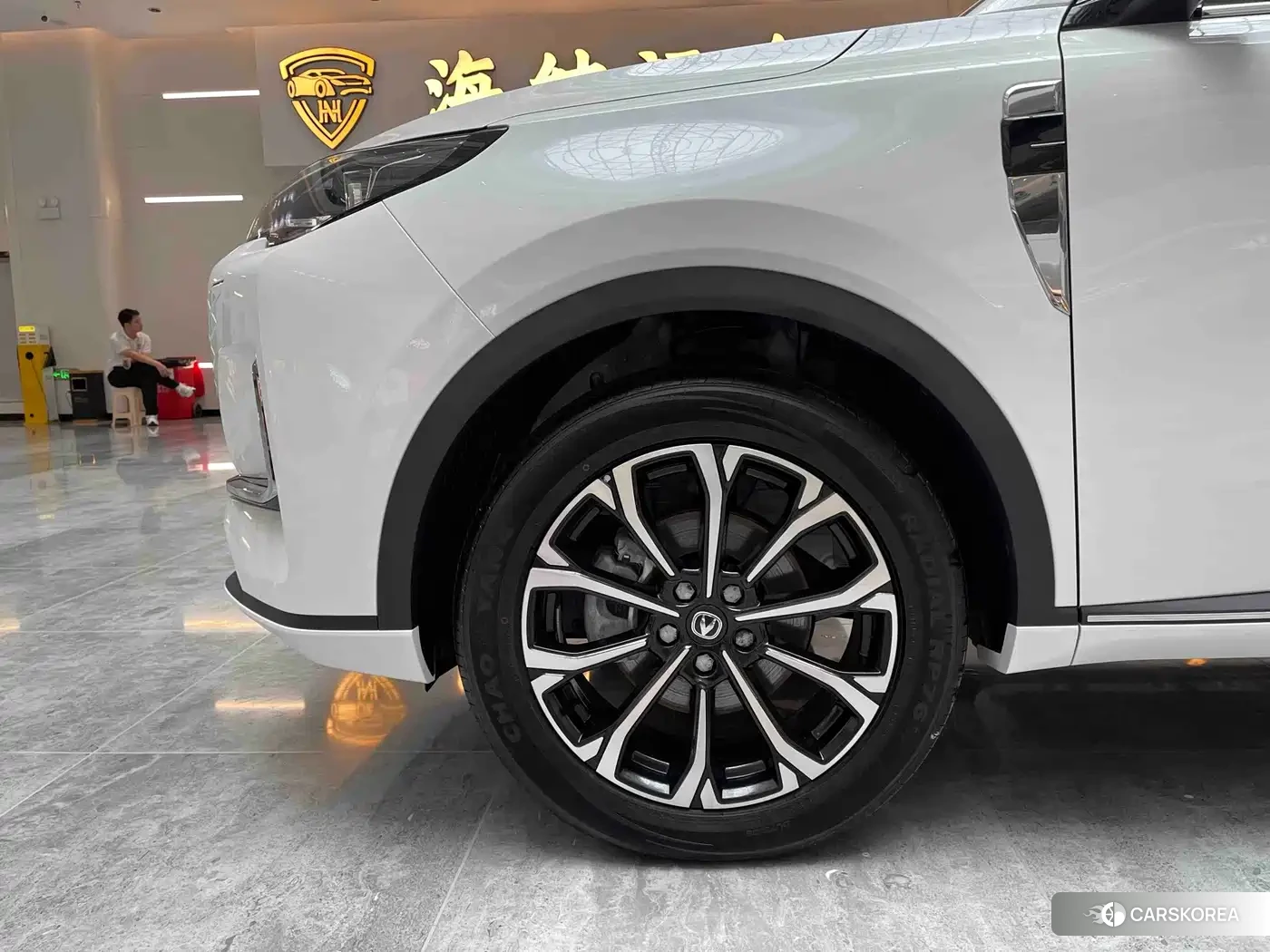 Chang'an CS55PLUS PHEV 2026 Белый из Китая, фото 3