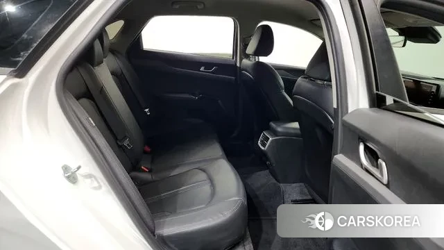 Kia K5 3rd generation 2022 Белый из Кореи, фото 3