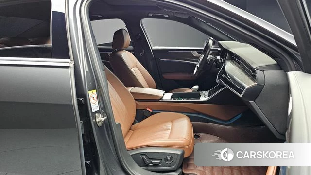 Audi A6 (C8) 2021 Серый из Кореи, фото 3