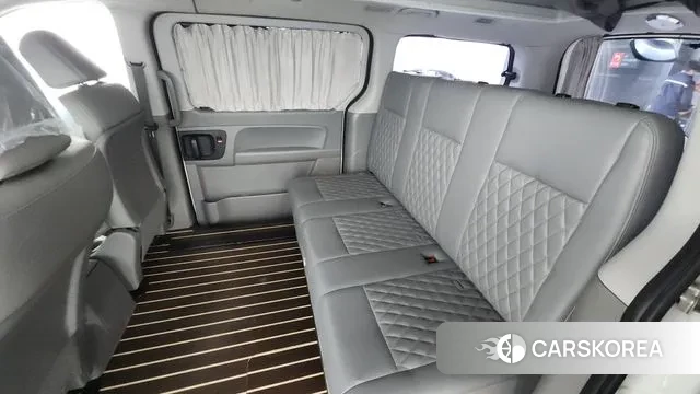 Hyundai The New Grand Starex 2018 Белый из Кореи, фото 3