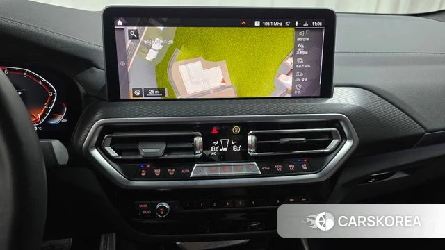 BMW X4 (G02) 2025 Серебристо-серый из Кореи, фото 3