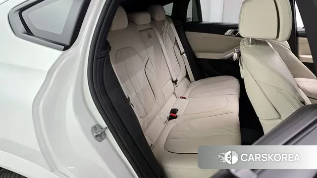 BMW X6 (G06) 2025 Белый из Кореи, фото 3