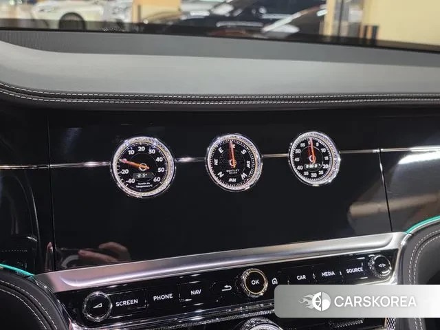 Bentley Flying Spur 3rd Generation 2020 Черный из Кореи, фото 3