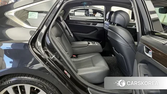 Genesis G80 2018 Черный из Кореи, фото 3