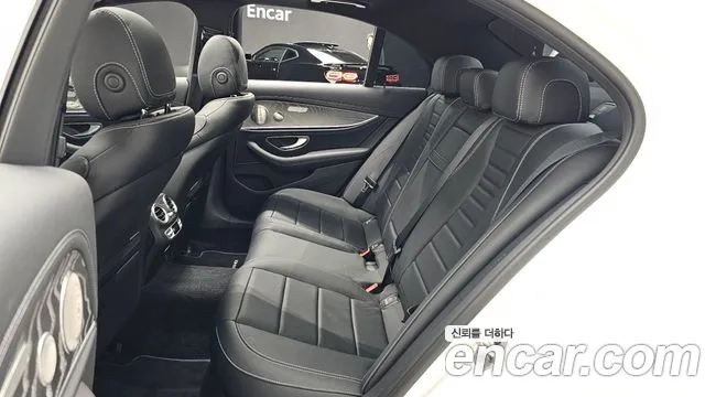 Mercedes-Benz E-Class W213 2022 Белый из Кореи, фото 3