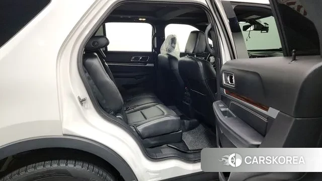 Ford Explorer 2018 Белый из Кореи, фото 3