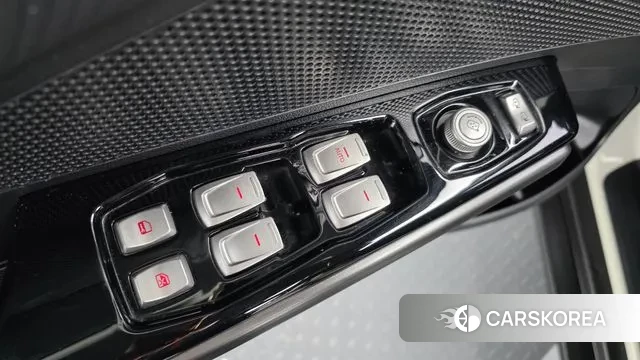 Ssangyong Tivoli Air 2018 Белый из Кореи, фото 3