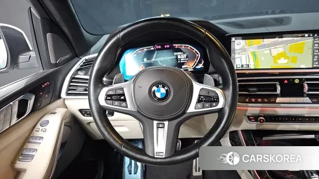 BMW X7 (G07) 2022 Белый из Кореи, фото 3