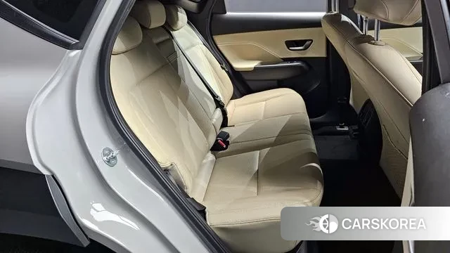 Hyundai Kona (SX2) 2023 Серебряный из Кореи, фото 3