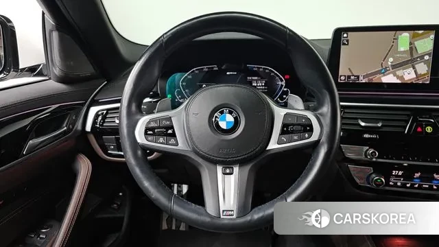 BMW 5 Series (G30) 2021 Белый из Кореи, фото 3