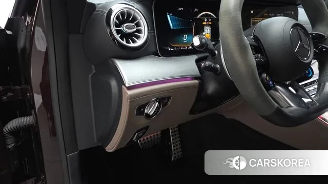 Mercedes-Benz AMG GT 2023 Коричневый из Кореи, фото 3