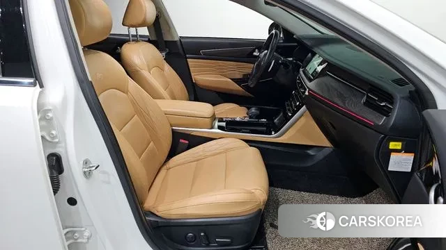 Kia K7 Premier Hybrid 2019 Белый из Кореи, фото 3