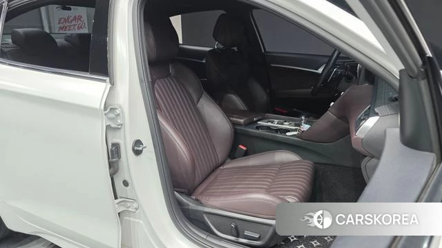 Genesis The New G70 id 3916033 из Кореи 3