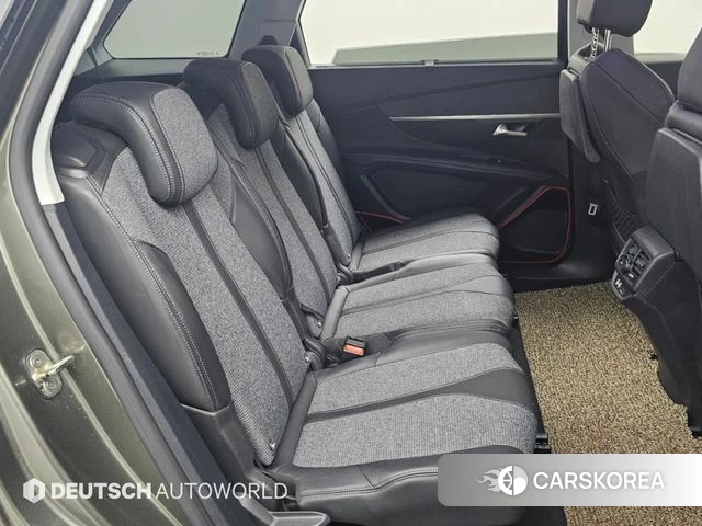 Peugeot 5008 second generation 2018 Серый из Кореи, фото 3
