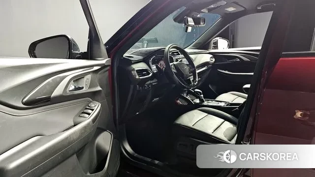 Chevrolet (GM Daewoo) Trailblazer 2021 Красный из Кореи, фото 3