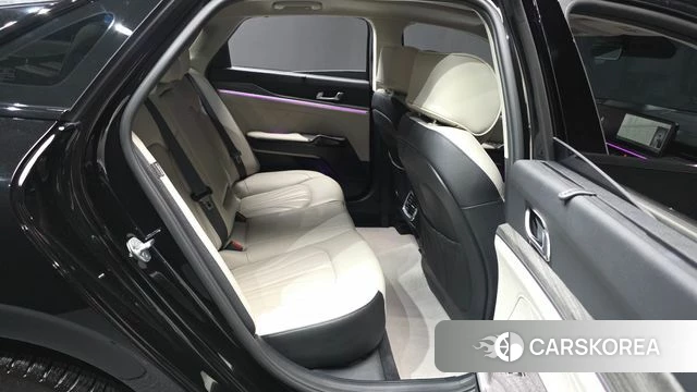 Kia The New K5 3rd generation 2023 Черный из Кореи, фото 3