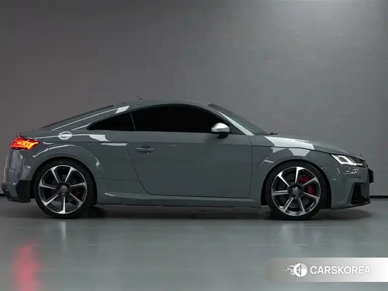Audi TT RS 2018 Silver/gray из Китая, фото 3