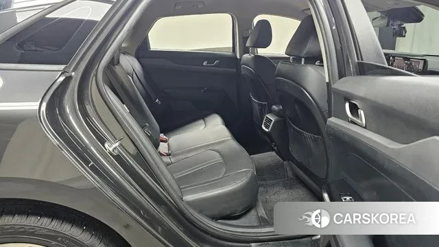 Kia K5 3rd generation 2021 Серый из Кореи, фото 3