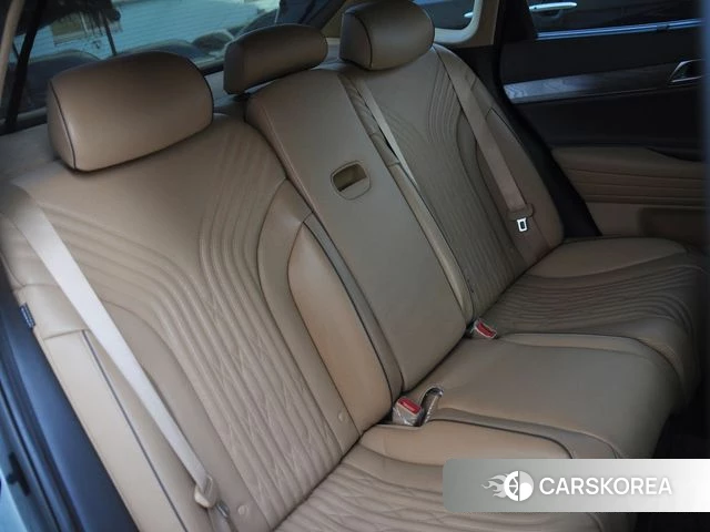Genesis G80 (RG3) 2020 Темно-зеленый из Кореи, фото 3