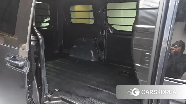 Hyundai Staria 2024 Серый из Кореи, фото 3