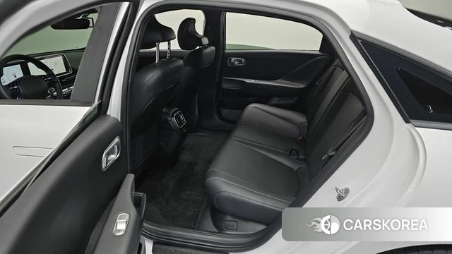 Hyundai Ionic 6 2025 Белый из Кореи, фото 3