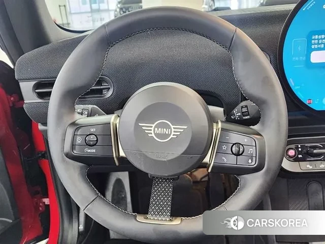 Mini Cooper C Convertible 4th Generation 2025 Красный из Кореи, фото 3