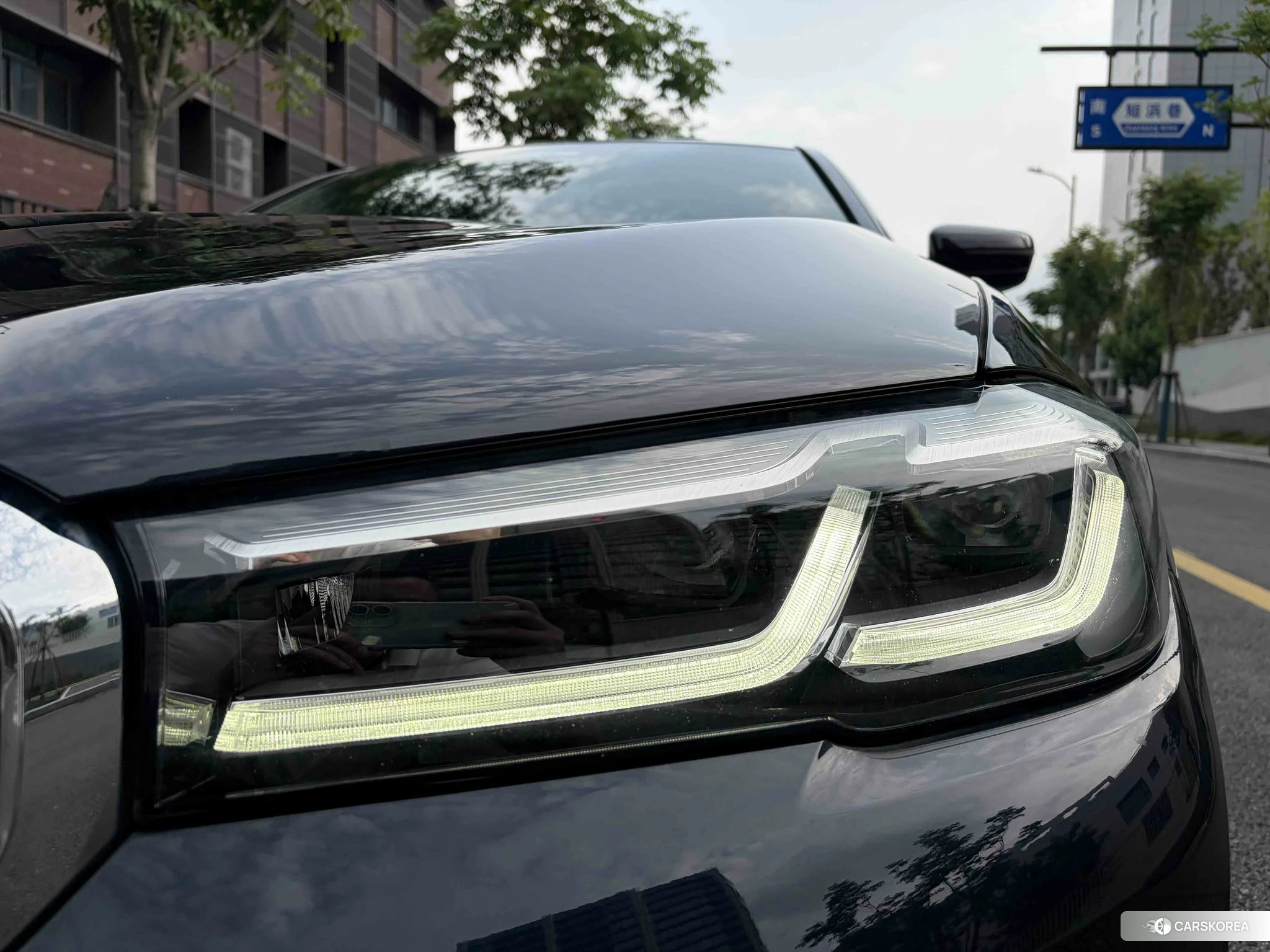 BMW 5 series 2021 Черный из Китая, фото 3