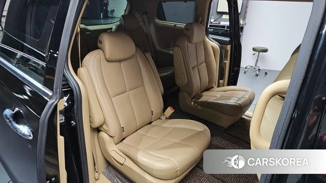Kia The New Carnival 2018 Черный из Кореи, фото 3