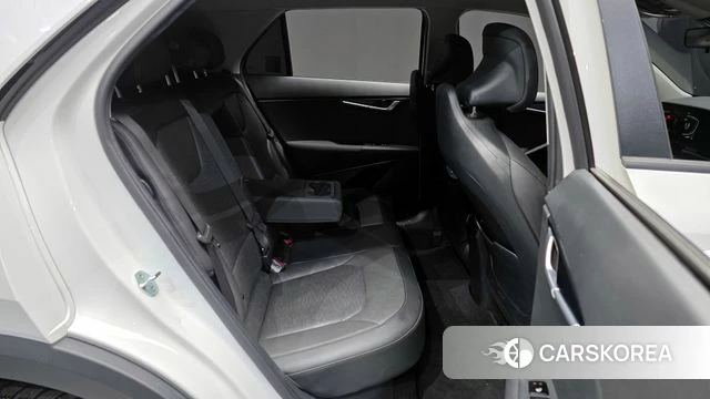 Kia Di Ol Nu Niro 2022 Белый из Кореи, фото 3