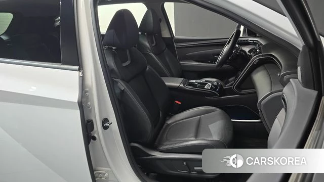 Hyundai Tucson (NX4) 2023 Белый из Кореи, фото 3