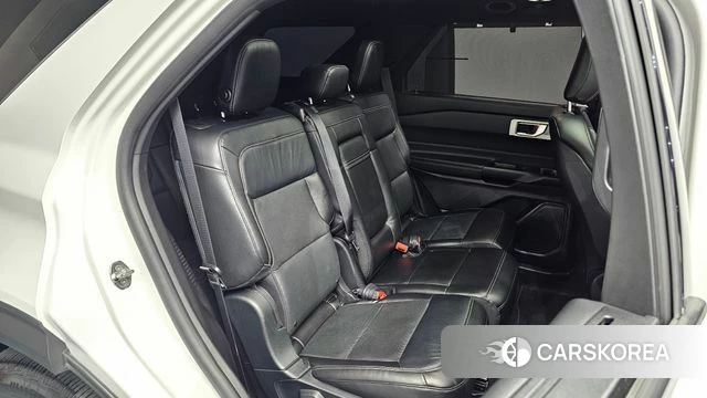 Ford Explorer 6th Generation 2019 Белый из Кореи, фото 3