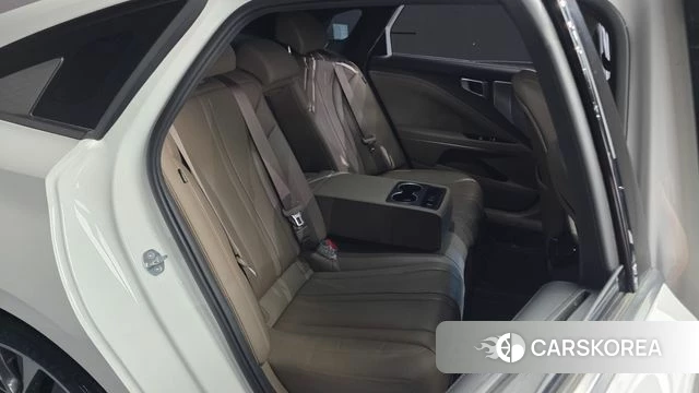 Kia K8 2022 Белый из Кореи, фото 3
