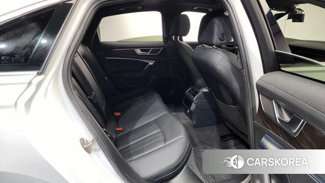 Audi A6 (C8) 2020 Белый из Кореи, фото 3