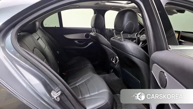 Mercedes-Benz C-Class W205 2018 Серый из Кореи, фото 3