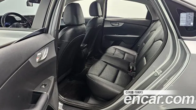 Kia The New K3 2nd generation 2021 Серый из Кореи, фото 3