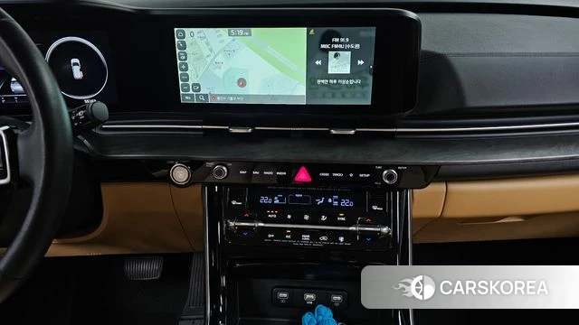 Kia Carnival 4th generation 2022 Белый из Кореи, фото 3