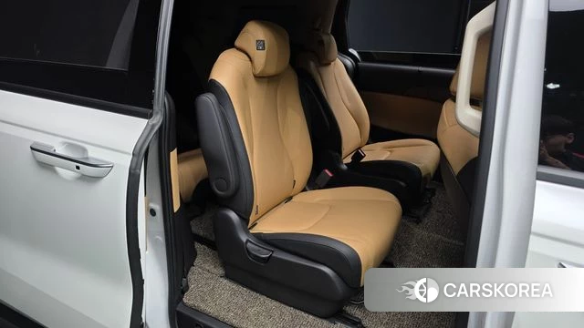 Kia Carnival 4th generation 2023 Белый из Кореи, фото 3