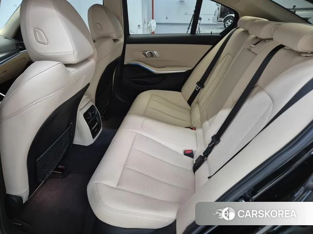 BMW 3 Series (G20) 2023 Черный из Кореи, фото 3